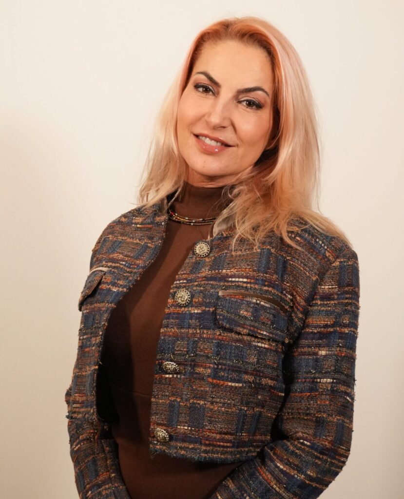 Намери гласа си, Ива Дойчинова